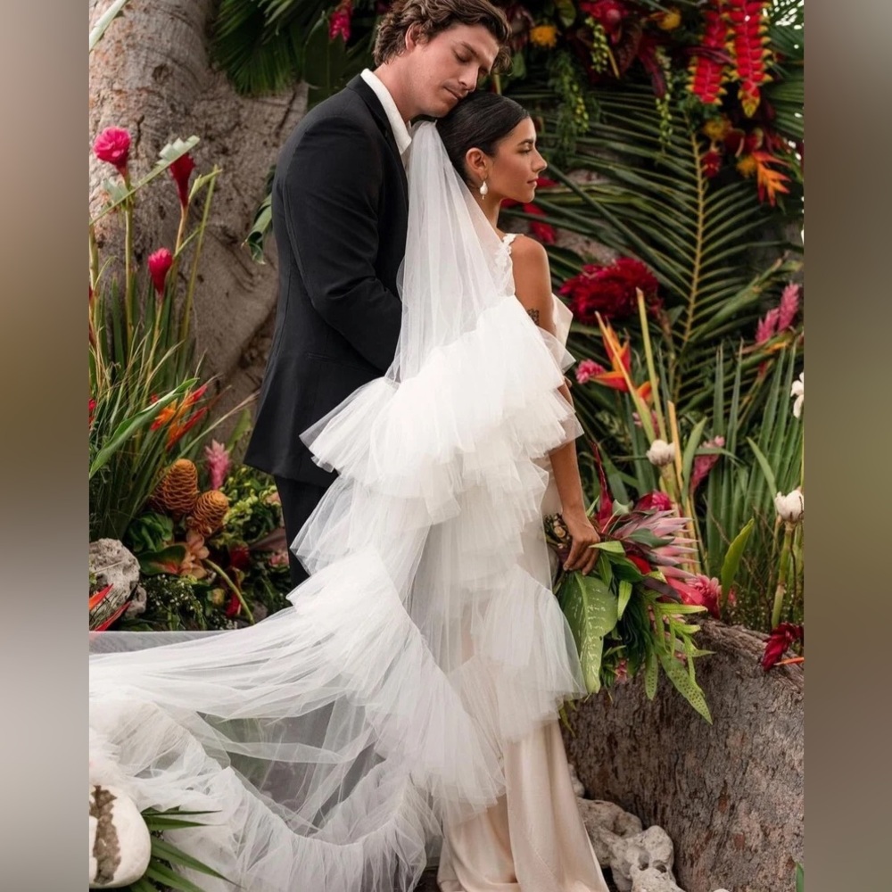 Bridal Layered Tulle Veil - White